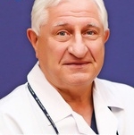 врач Бахтияров Олег Равильевич
